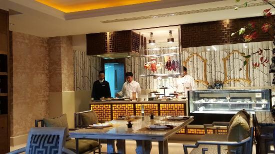 Table8 Chinese Restaurant